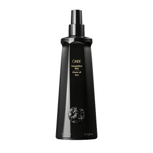 Foundation Mist Несмываемый спрей-основа для укладки (200 мл.)